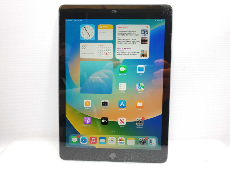 Apple iPad 6th Gen - 128 GB - A1893 - Gray (