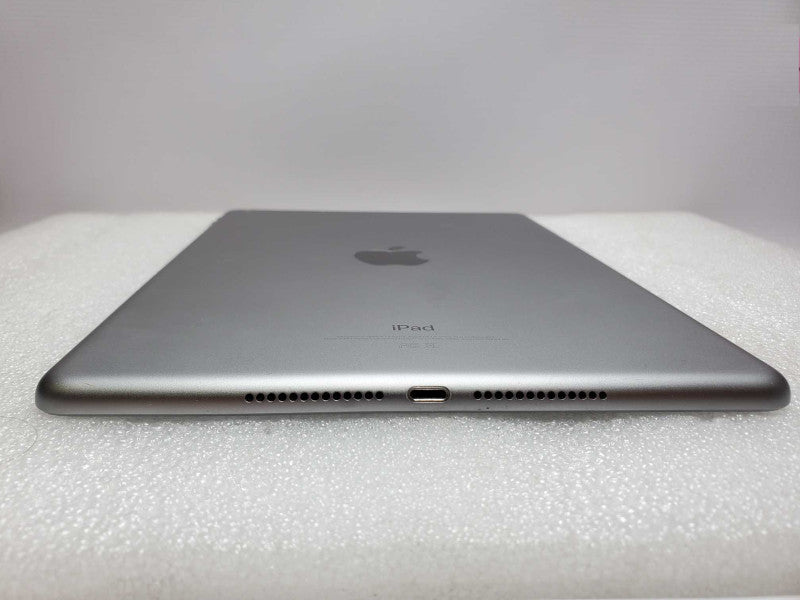 Apple iPad 6th Gen - 128 GB - A1893 - Gray (