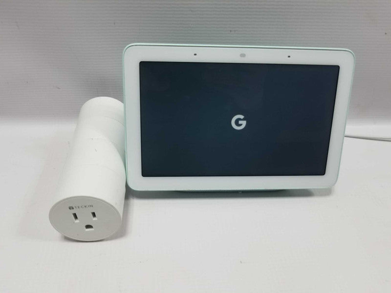 Google Home Nest Hub H1A 10395A-H1A - Smart Home Device Green w/ Smart Plugs ~