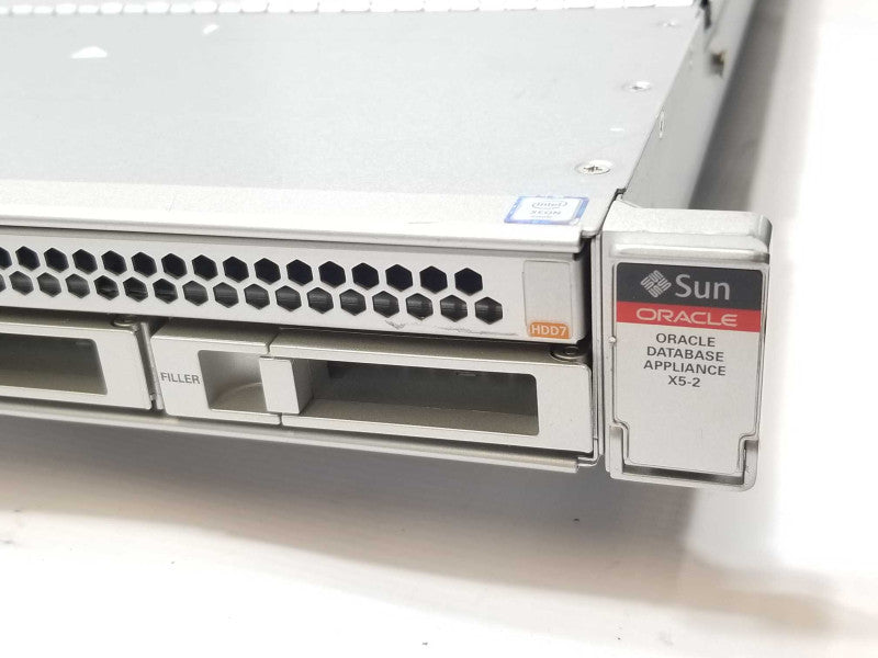 Sun Oracle X5-2 2x 8C E5-2699v3 2.3GHz 64GB DDR4, 2x PSU, 9361-8i, 2.5\\" _