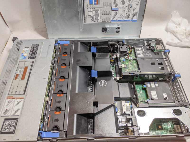 Dell PowerEdge R720xd, 2x Xeon E5-2650 0 2.0GHz, 32GB RAM PERC H710 Mini, 3.5\\"