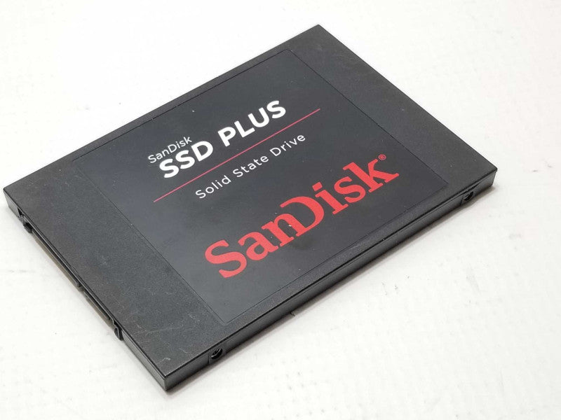 Assorted Brand/Model 120GB 2.5\\" SSD SATA Internal Drives _