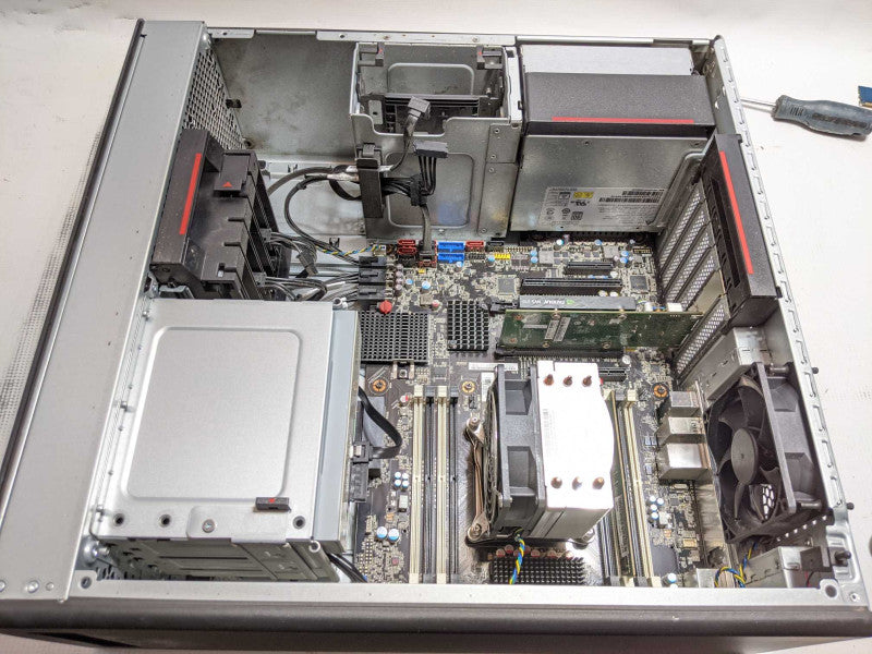 Lenovo ThinkStation P520, Xeon W-2102 2.9GHz, 8GB DDR4, NVS310 GPU