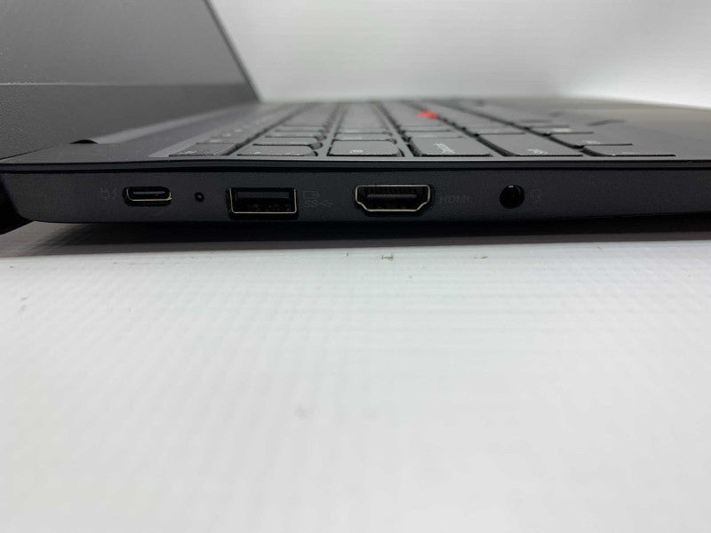 Lenovo E15 with i5-1135G7 CPU 8GB RAM & 256GB NVMe Storage READ -