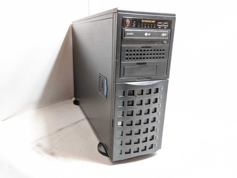 Supermicro Workstation 2x Xeon E5-2680 0 @ 2.7GHz 32GB DDR3 No HDD 3.5\\"