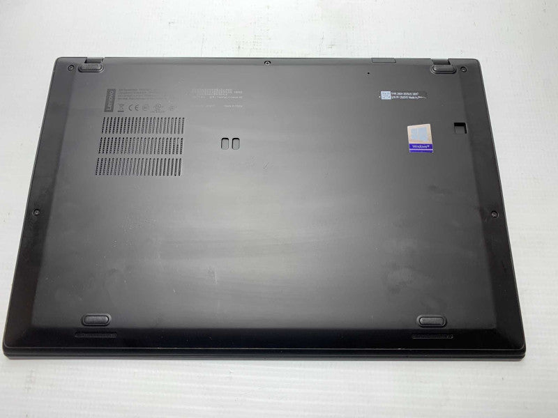 Lenovo X1 Carbon 6th generation with i5-8250U CPU 8GB RAM & 256GB NVMe Storage -