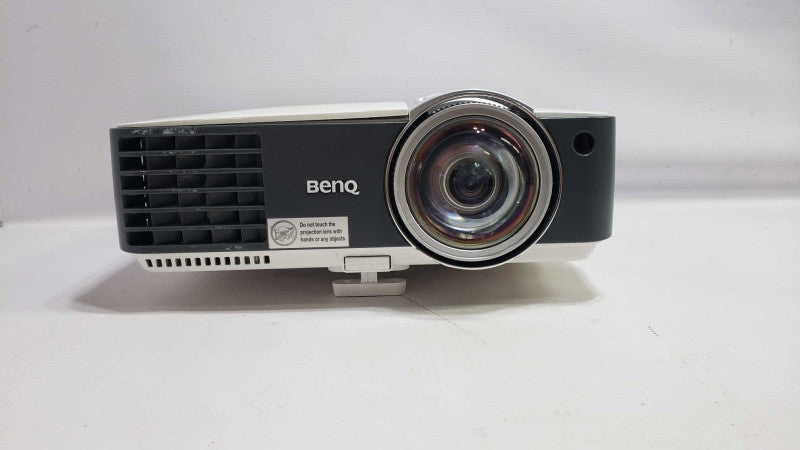 BenQ MW824ST Short-Throw 3200 LUMENS 4091 hours [