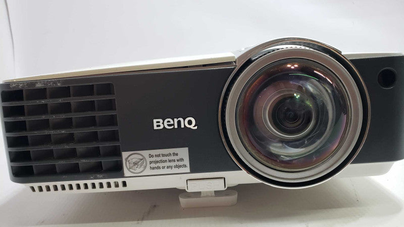 BenQ MW824ST Short-Throw 3200 LUMENS 4091 hours [
