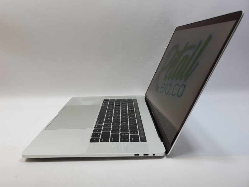 MacBook Pro 2017 Core i7-7920HQ @ 3.1GHz 16GB Ram 500GB SSD [Read] (