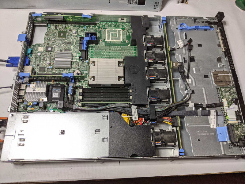 Dell PowerEdge R320 Xeon E5-2403 @ 1.80ghz 8gb ram H310 Mini Ctrl 2x PSU 3.5\\"