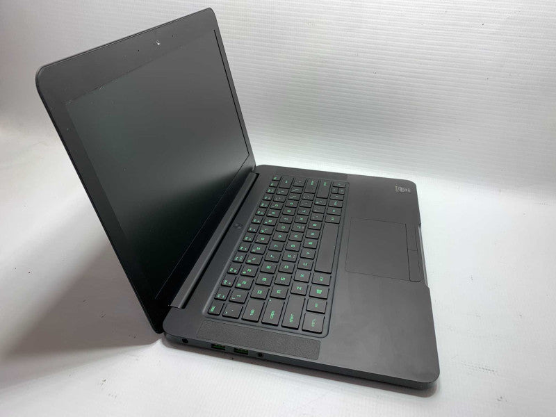 Razer Blade 14 with i7-4702HQ CPU 8GB RAM & 512GB SSD Storage  -