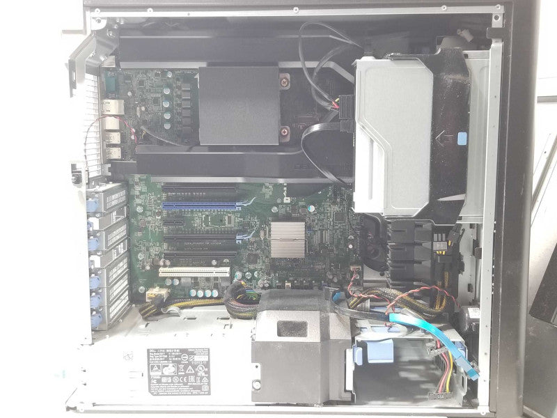 Dell Precision T5810 Xeon E5-1603v3 2.8GHz\\\\ 8GB DDR4, 1x HDD Tray, No GPU _