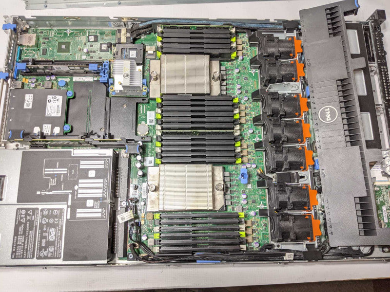 Dell PE R620, 2x Xeon E5-2650 2.0GHz 8C, 32GB RAM, H710P Mini, 2x PSU, 2.5\\"