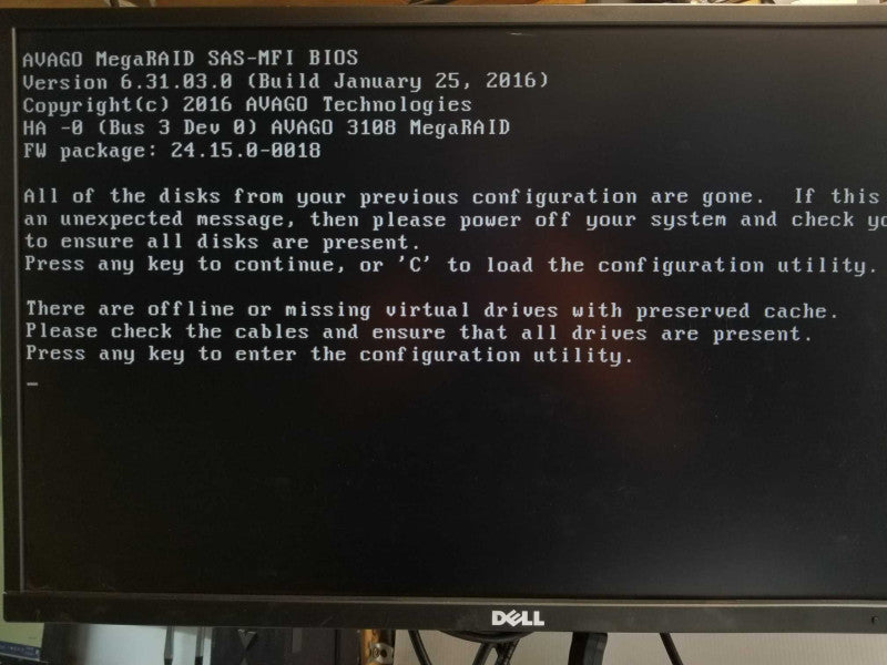 SuperMicro X10DRU-i+ 2x XeonE5-2620v4 2.1GHz, 32GB DDR4, Avago 3108 MegaRAID _