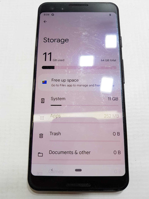 Google Pixel 3 64gb UNLOCKED - no cracks on screen but blemished. #