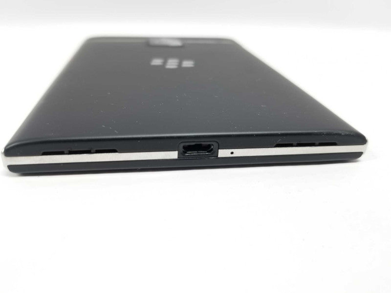 BlackBerry Passport, 32GB, Black Smartphone, Unknown Carrier Locked READ* ~