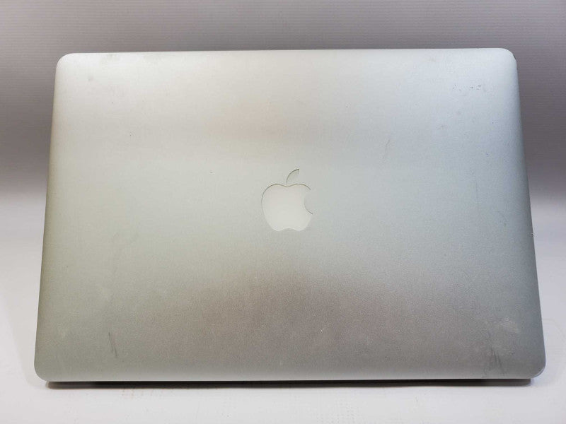 Macbook Pro 2014 15\\" Retina Core i7-4770HQ @ 2.2GHz 16GB Ram 250GB SSD (