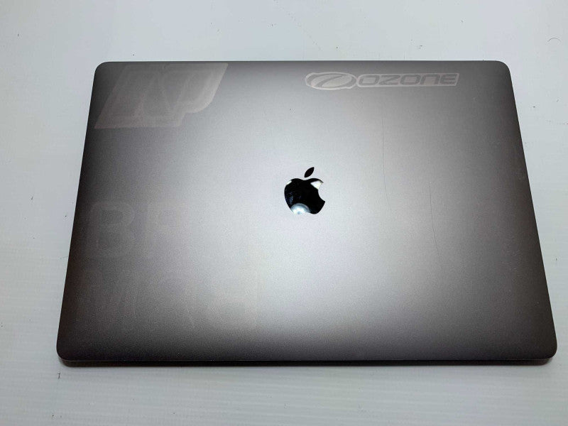 TouchBar MacBook Pro 15-inch 2017 with i7 CPU 16GB RAM & 250GB Storage READ  -