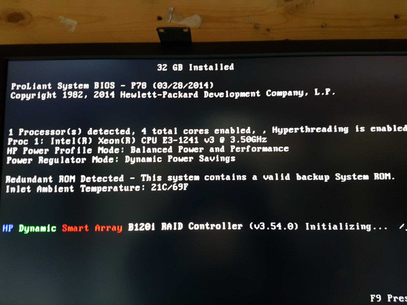 HP Proliant ML310e gen8 v2 Xeon E3-1241 V3 @ 3.50ghz / 32gb ram / B120i Raid #