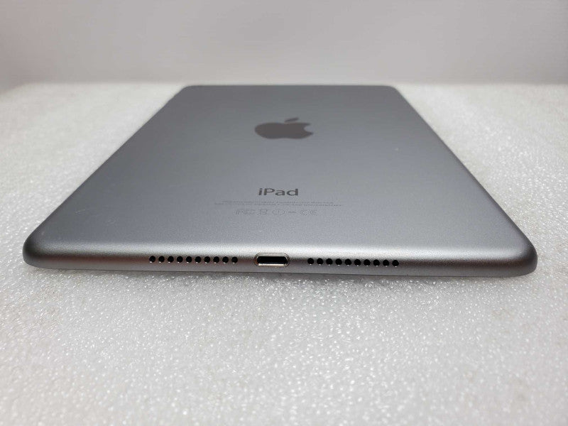 Apple iPad Mini 4 - 8.3\\" - A1538 - 16 GB - Gray (
