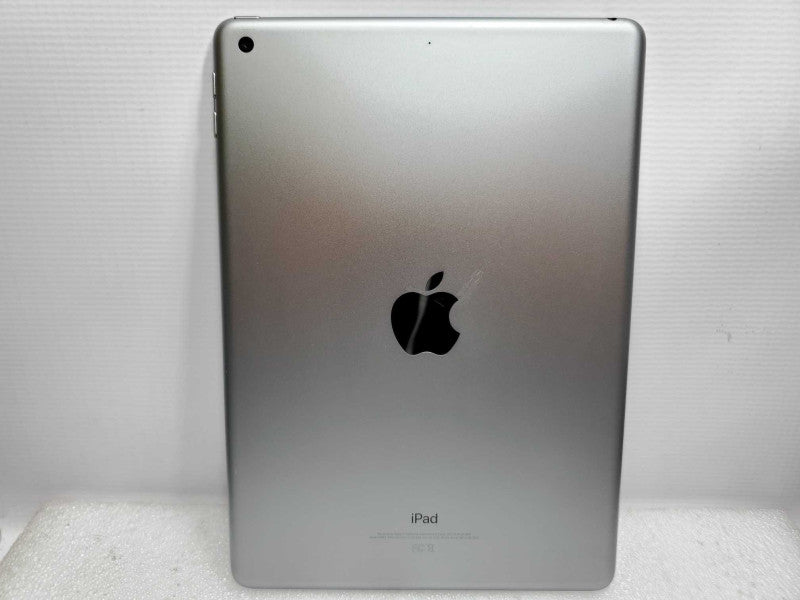 Apple iPad 6th Gen - 9.7\\" - A1893 - 32 GB - Gray (