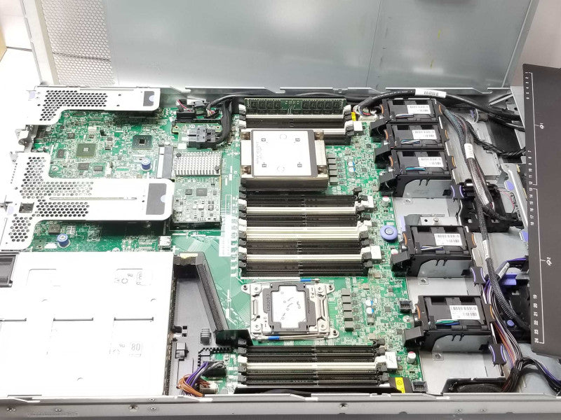 Lenovo 1U Server HX Series, 1x Xeon E5-2620v4, 16GB DDR4, 2x PSU, SAS3008-IT _