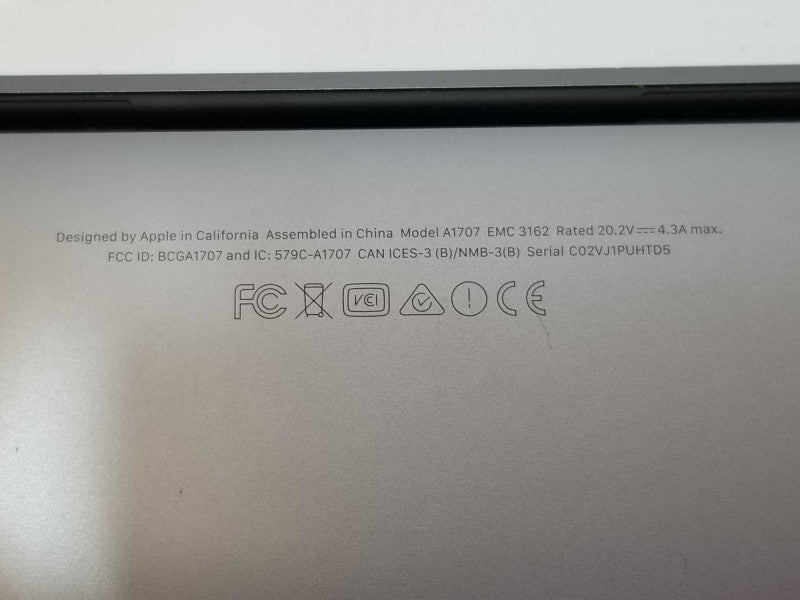 TouchBar MacBook Pro 15-inch 2017 with i7 CPU 16GB RAM & 250GB Storage READ _