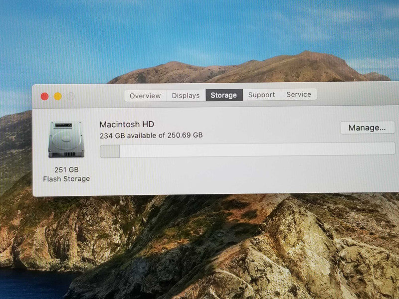 TouchBar MacBook Pro 15-inch 2017 with i7 CPU 16GB RAM, 250GB Storage READ _