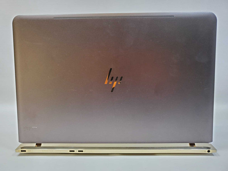 HP Spectre 13-V010CA Core i5-6200U @ 2.3GHz 8GB Ram 250GB SSD (