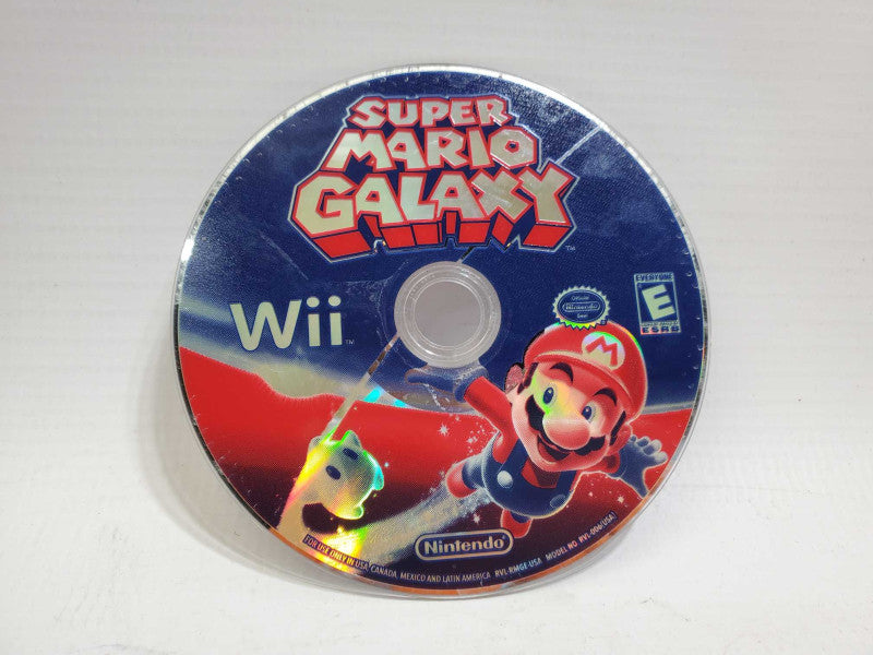 Black Nintendo Wii RVL-101 (USA) With Super Mario galaxy unchuck +
