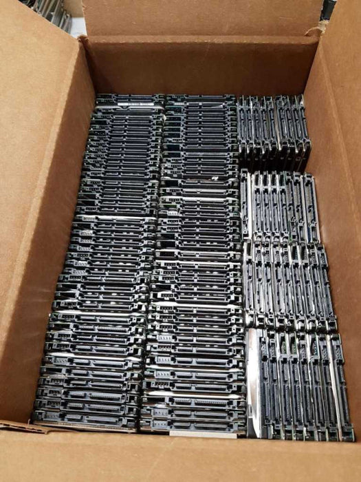 One box of  mixed size of mixed  2.5\\'\\' SATA Laptop HDDs mixed brands - 106 PCS