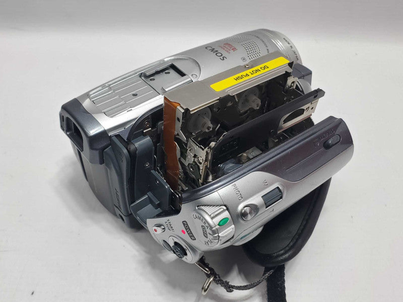 Canon HV20 HD Video MiniDV Tape Camcorder |