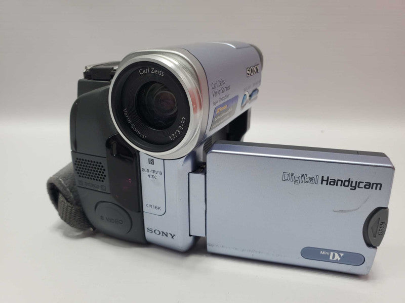 Sony Handycam DCR-TRV19 MiniDV Tape Camcorder |