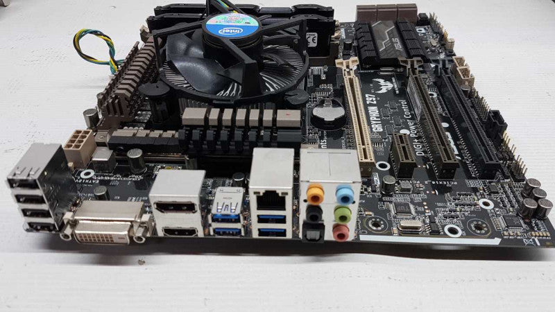 CPU/MOBO Combo I7-4790 @ 3.60ghz / 8gb ram / Gryphon Z97 / READ #