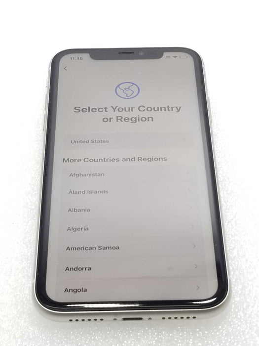 Apple iPhone 11  64 GB Activation Lock For Parts Only