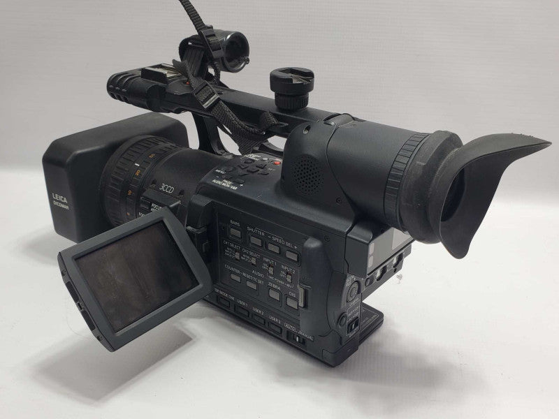 Panasonic DVCPROHD P2 AG-HVX200P Professional Videocamera (AS-IS) |