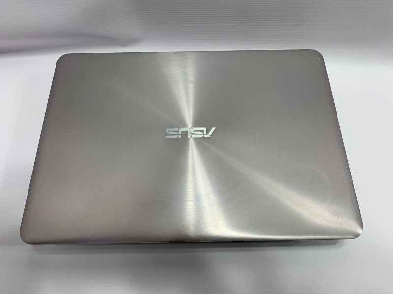 ASUS UX305UAB with i7-6500U CPU 8GB RAM & 256GB SSD  -