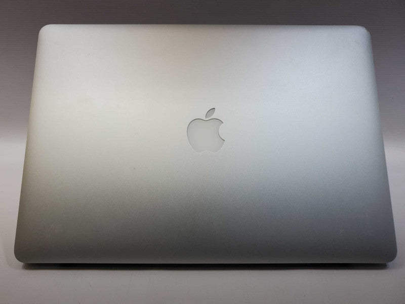 MacBook Pro 2013 Core i7-3635QM @ 2.4 GHz 8GB Ram 250GB SSD GT650 1GB (