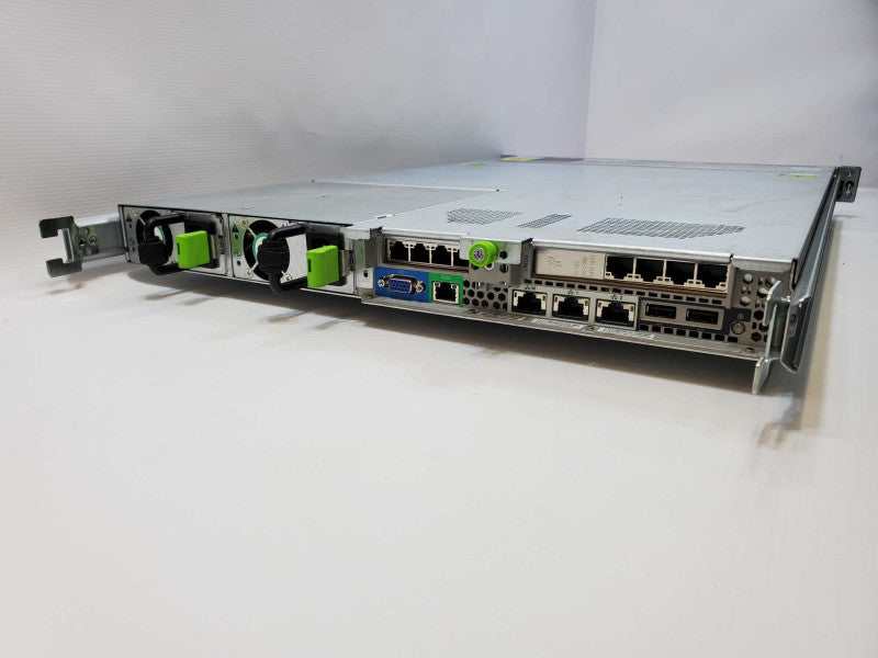 Cisco UCS C220 M3 2x Xeon E5-2650 @ 2.0 GHz 96GB Ram 8x 2.5\\" No HDD (