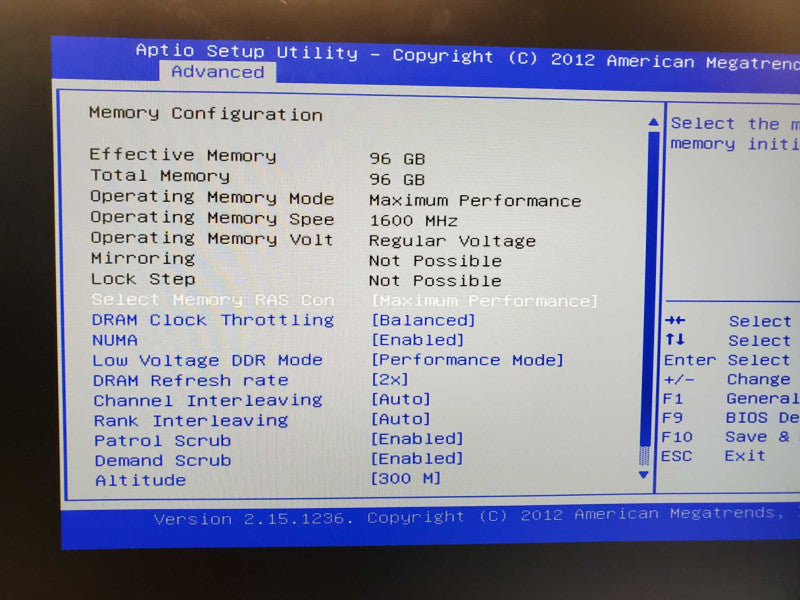 Cisco UCS C220 M3 2x Xeon E5-2650 @ 2.0 GHz 96GB Ram 8x 2.5\\" No HDD (