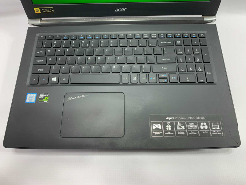 Acer Aspire Nitro VN7-592G with i7-6700HQ CPU 16GB RAM & 256GB SSD -