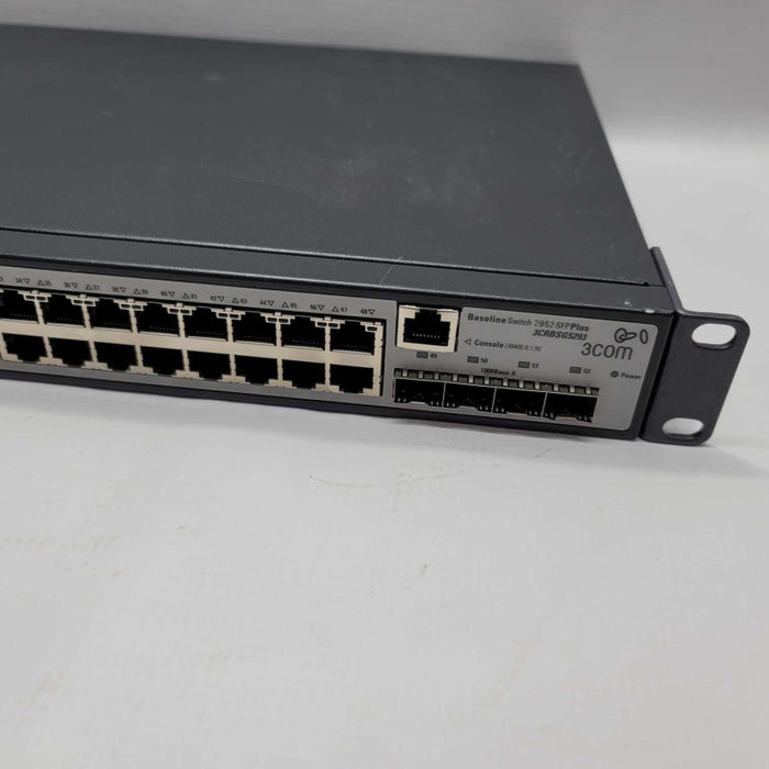 3COM Baseline Switch 2952-SFP Plus 3CRBSG5293 48 Port 10/100/1000Base-/w Ears =