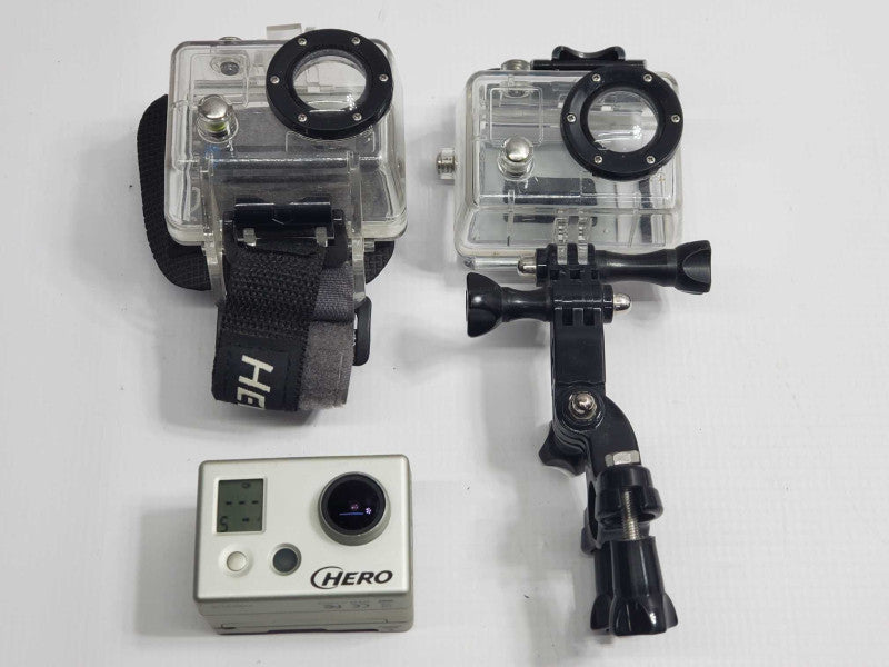 GoPro Hero YHDC5170 with Extra Battery Accessory YHD517B and Cases |