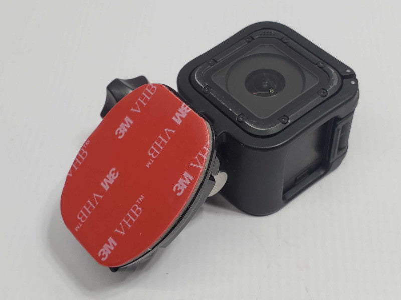 GoPro Hero 4 Session with 3M Attachable Mounting Bracket (READ) |