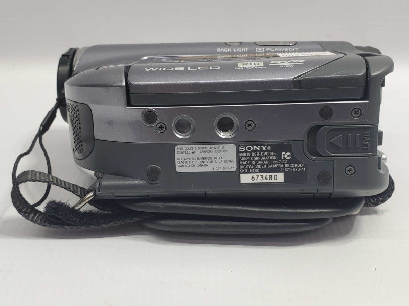 Sony Handycam DCR-DVD305 Digital Camcorder (READ) |