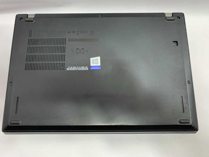 Lenovo ThinkPad X280 with i7-8650U CPU 16GB RAM & 256GB SSD storage READ  -