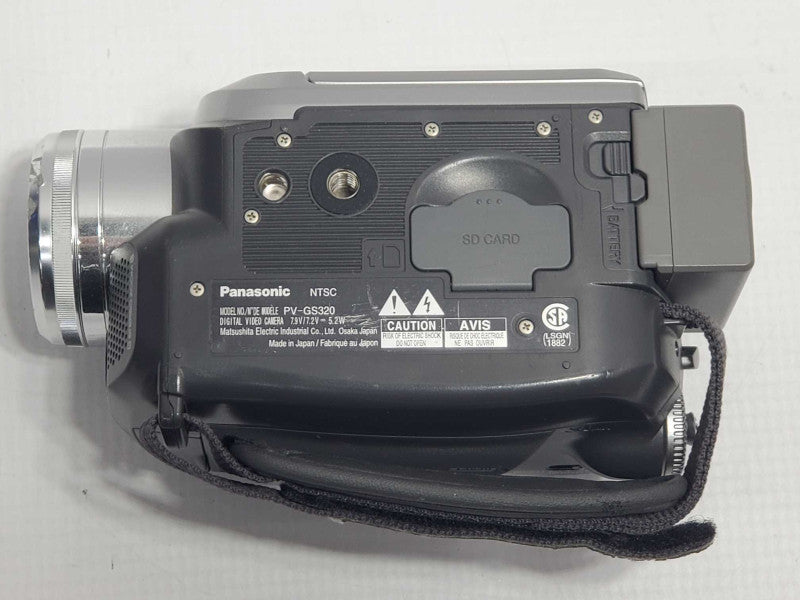 Panasonic PV-GS320 MiniDV Digital Camcorder |