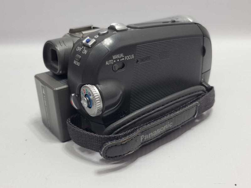 Panasonic PV-GS320 MiniDV Digital Camcorder |