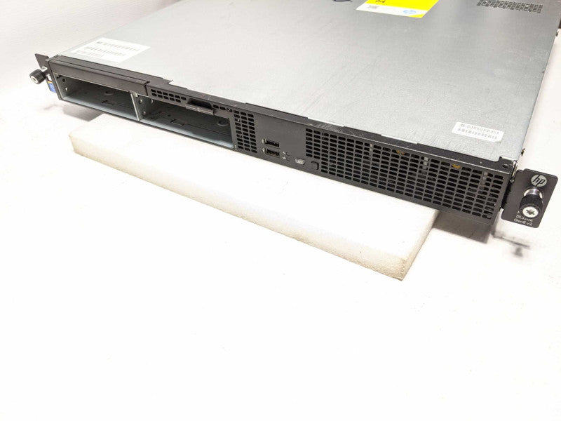 HP ProLiant DL320e Gen8 Xeon E3-1220 v3 3.4GHz QC/8GB, B120i, NO HDDs