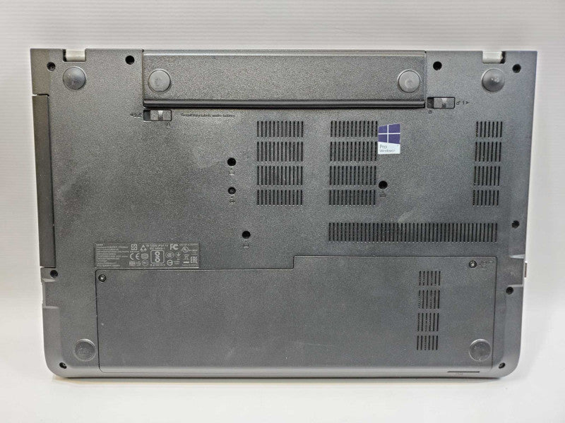 Lenovo ThinkPad E570 Core i5-7200U @ 2.5GHz 8GB Ram 250GB SSD, 15.6\\" (